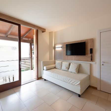 Canado Club Family Village Marina di Castagneto Carducci Ngoại thất bức ảnh
