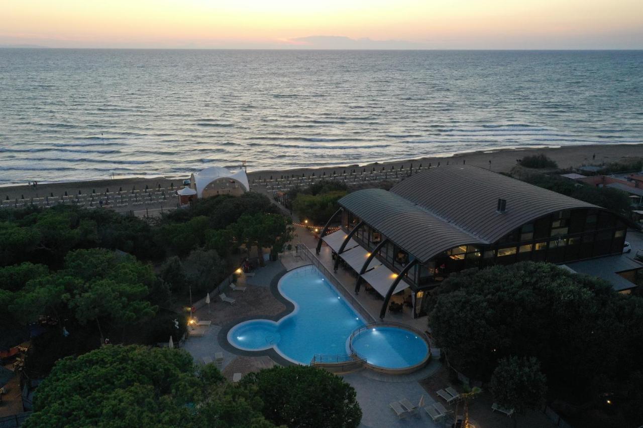 Canado Club Family Village Marina di Castagneto Carducci Ngoại thất bức ảnh