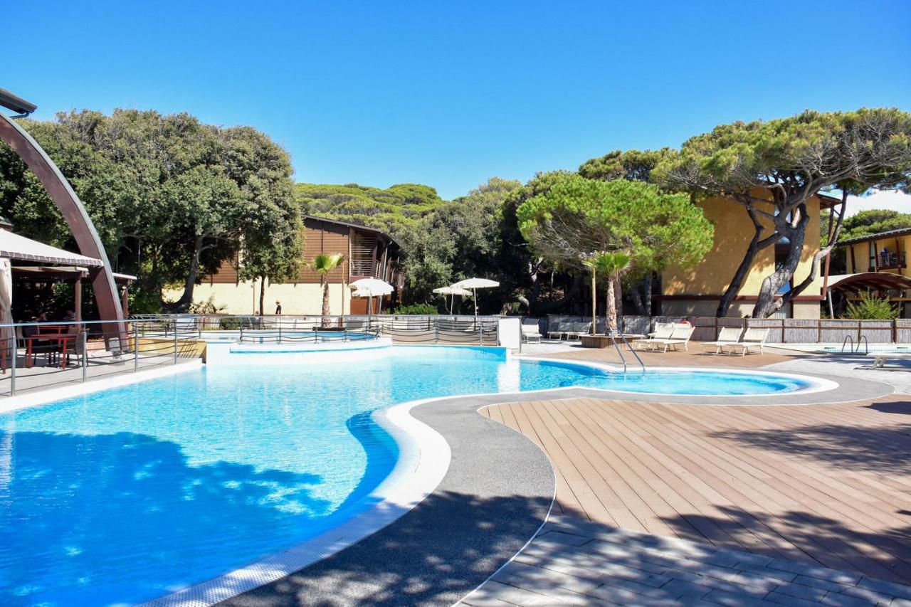 Canado Club Family Village Marina di Castagneto Carducci Ngoại thất bức ảnh