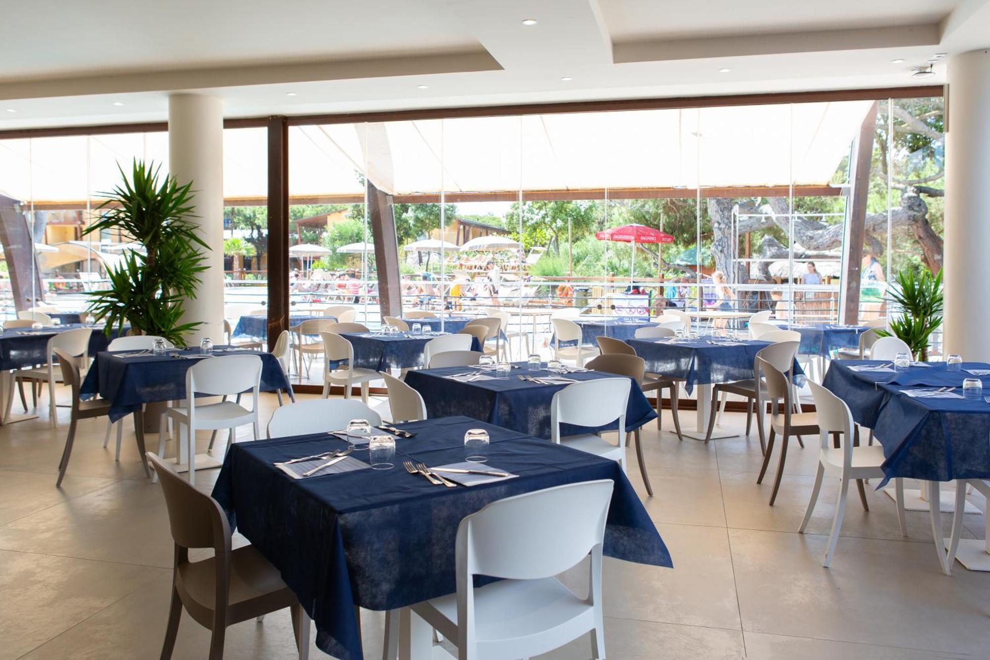 Canado Club Family Village Marina di Castagneto Carducci Ngoại thất bức ảnh