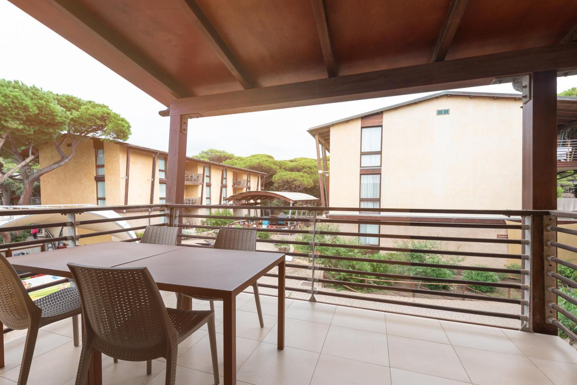 Canado Club Family Village Marina di Castagneto Carducci Ngoại thất bức ảnh